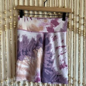 Nike Dry-Fit Purple Tie Dye Workout Athletic Running Biker Spandex Shorts Small